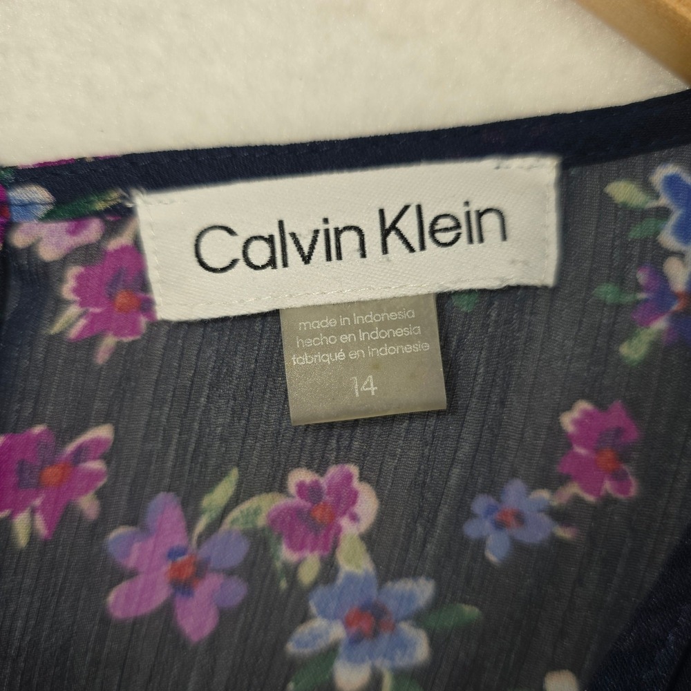 Calvin Klein Dress Navy Floral Print A-Line Hi-Low Wrap Size 14 - Picture 16 of 16